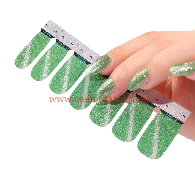 nail repair with top-rich gel-Cat Eye -Light Green