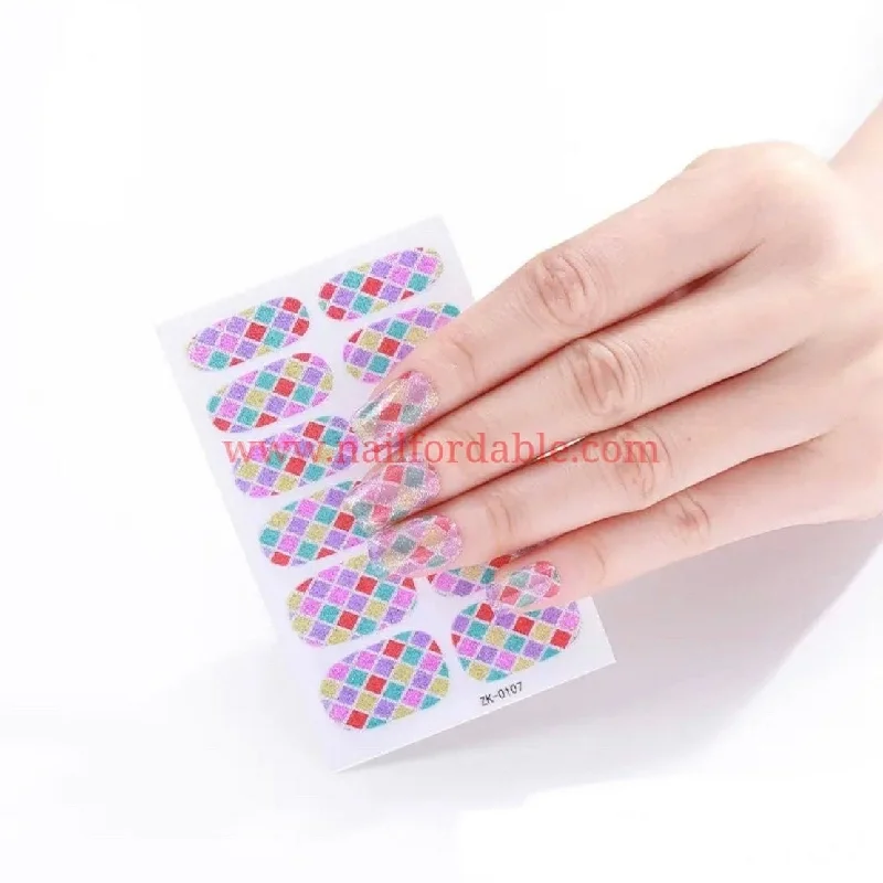 nail repair with overlay-finish polish-Rhombuses of colors