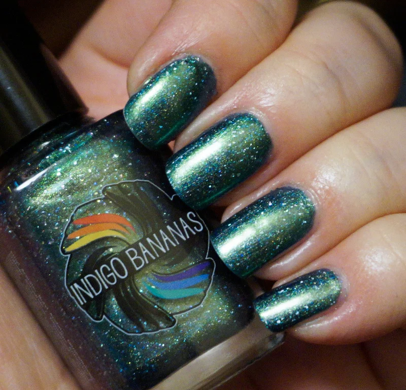 nail polish palette pop-This World Belongs to Us - bright green/blue multichrome linear holographic w/ flakies