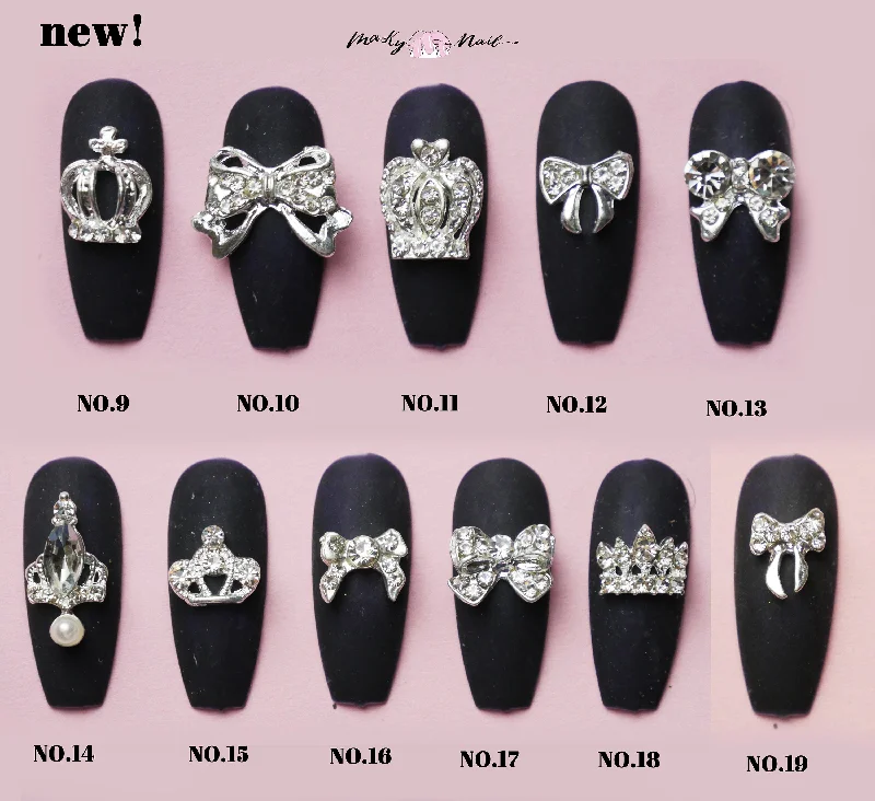 Nail art decoration cliff-2 pcs 3D Metallic Silver Rhinestone nail studs / crown and bow tie charm Nail design nail art