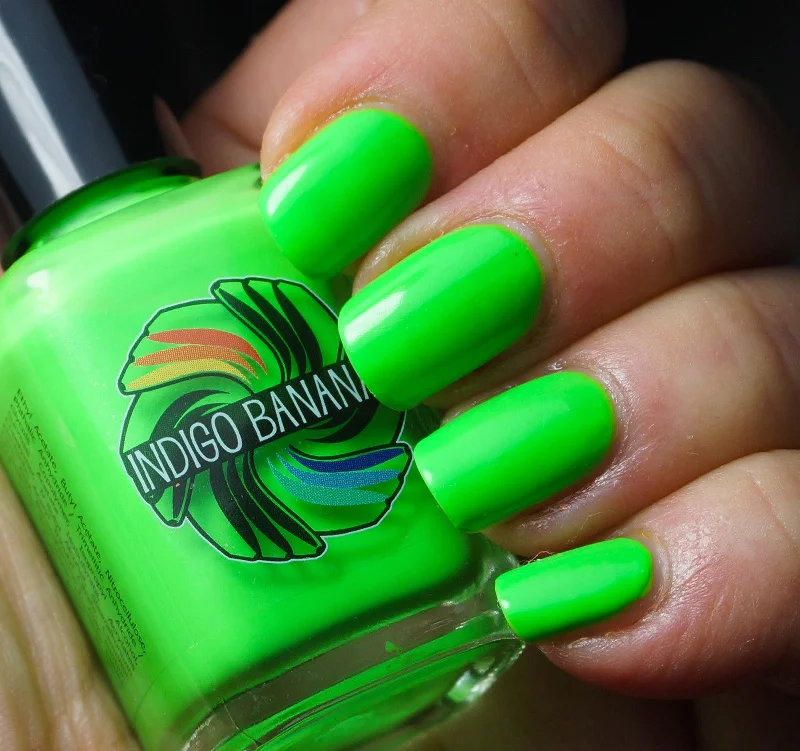 nail polish rub shine-Sulfur Green - neon green creme