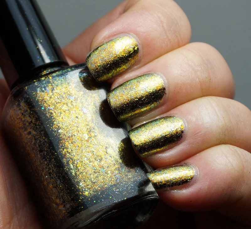 nail polish glade shine-Quantum Gravity - gold chrome flakie